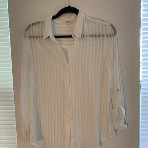 White long sleeve blouse.